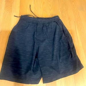 Lulu lemon XS 7’ navy/black athletic shorts with Liner!
